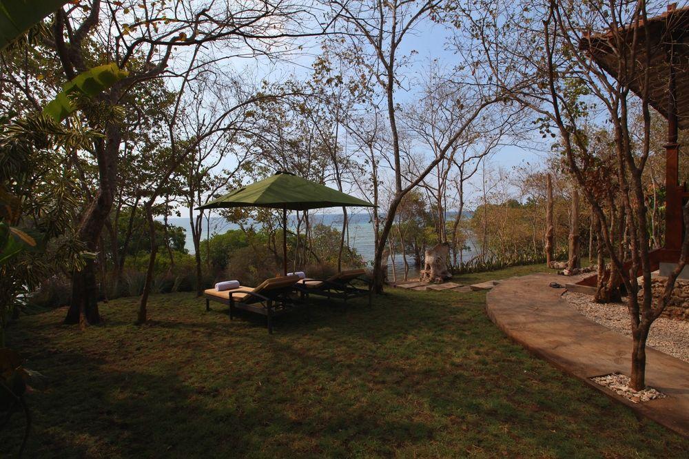 Plataran Menjangan Luxury Residence Suites Banyuwedang Exteriör bild